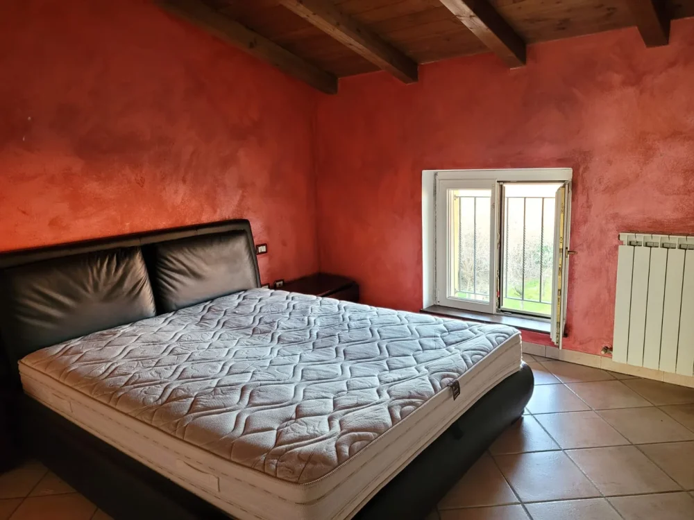 Foto 7 di Bilocale mansardato a Rivergaro