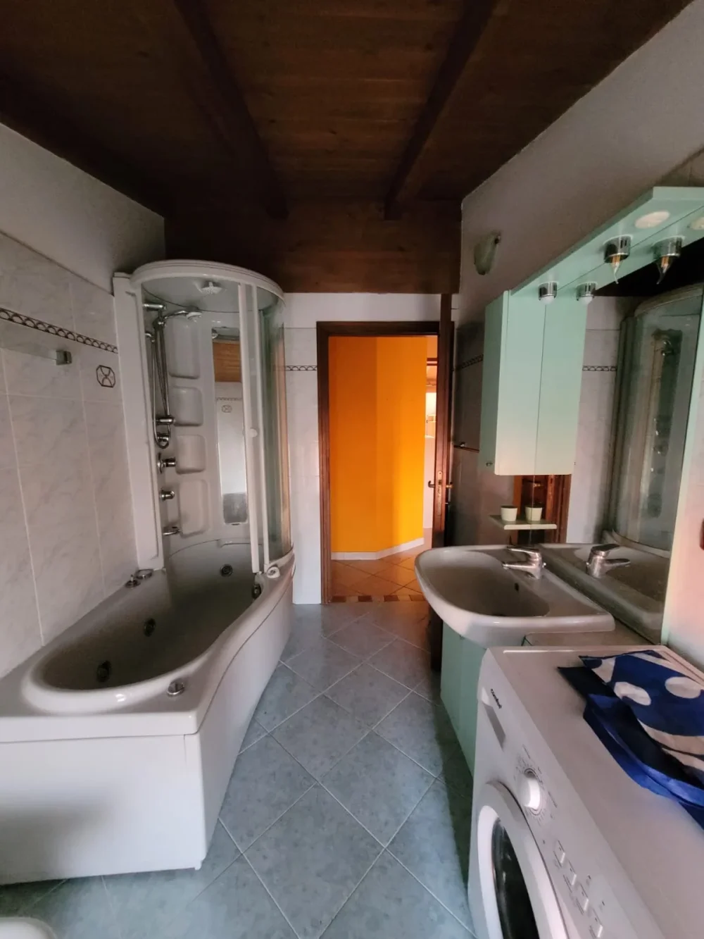 Foto 10 di Bilocale mansardato a Rivergaro