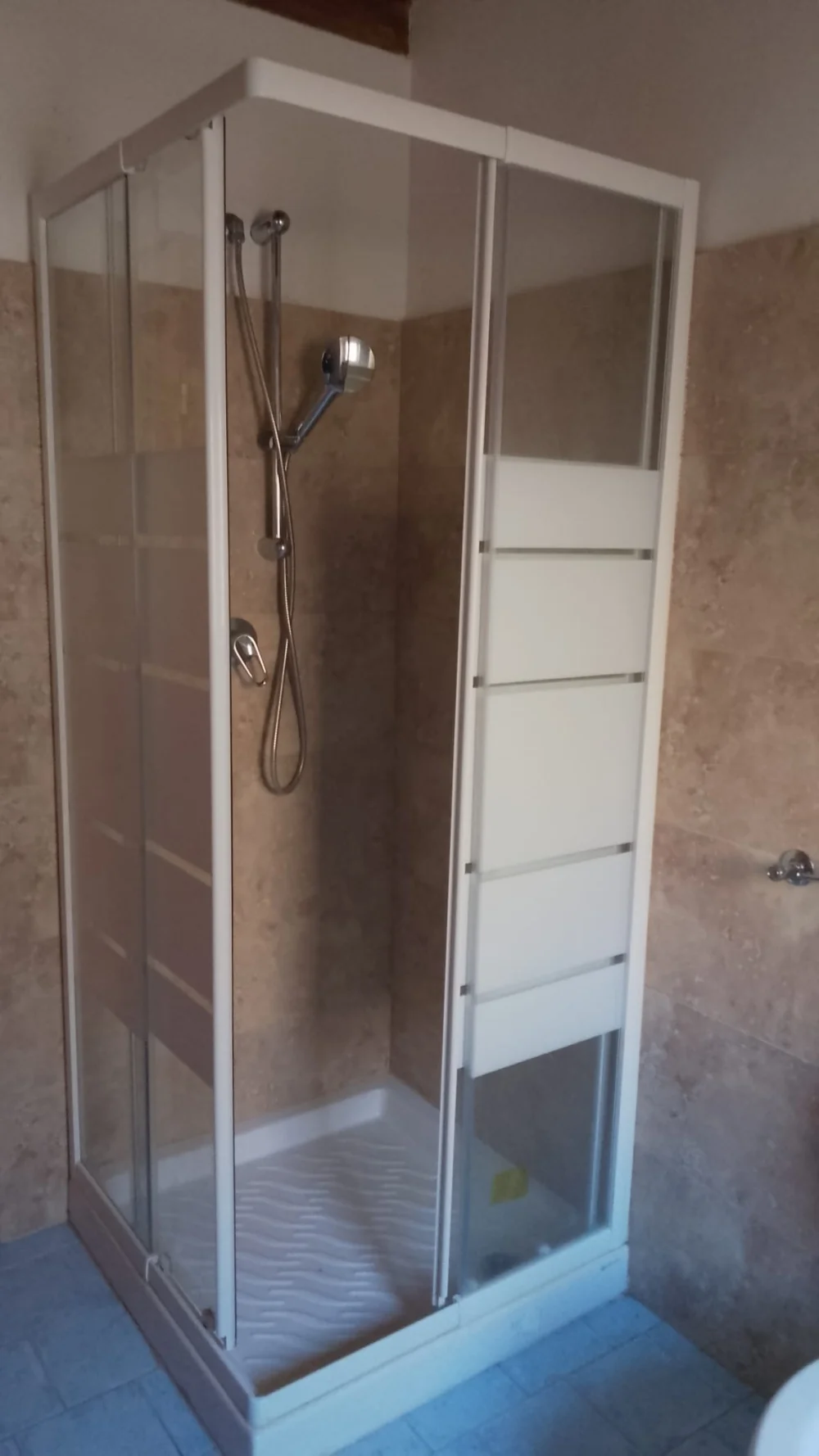 Foto 7 di Bilocale in zona centrale Vicobarone a Ziano