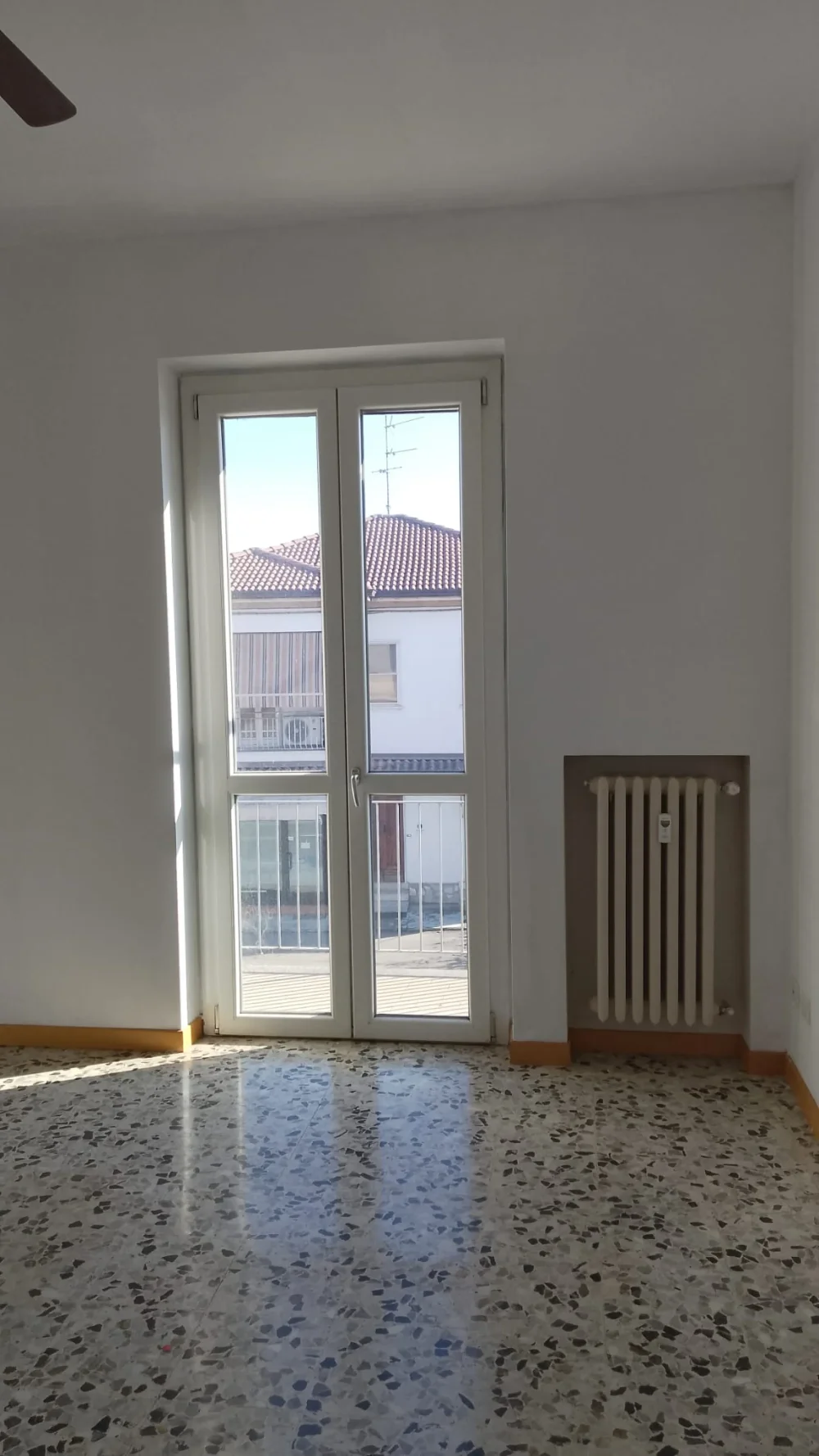 Foto 3 di Appartamento di generose dimensioni a Piacenza